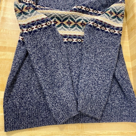 Brooks brothers Aztec pattern Italian yarn Sweater - Picture 6 of 10
